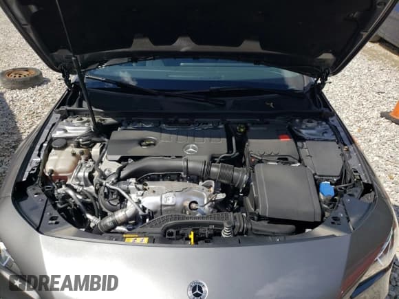 ✅ 2022 Mercedes-Benz CLA 250 • VIN: W1K5J4HB9NN247999 • Lot: 70904155. Wystawiony na Copart z przebiegiem 37 814 mil. Bezpłatny archiwum sprzedaży aukcyjnych z USA i szczegółowy raport historii pojazdu na DreamBid. Zdjęcie 11.