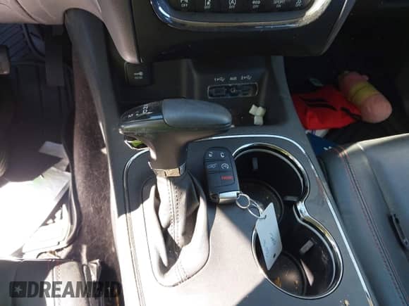 2018 Dodge Durango GT z VIN 1C4RDHDG7JC354776, wystawiony jako IAAI lot #43558563 z przebiegiem 32 317 mil mil oraz . Historia ofert i sprzedaży dostępna na DreamBid. Obrazek 11.