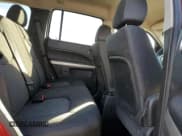 ✅ 2011 Chevrolet HHR LS • VIN: 3GNBAAFW0BS503182 • Lot: 92864105. Wystawiony na Copart z przebiegiem 130 215 mil. Bezpłatny archiwum sprzedaży aukcyjnych z USA i szczegółowy raport historii pojazdu na DreamBid. Zdjęcie 11.