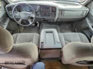 ✅ 2005 Chevrolet Silverado 2500HD LS • VIN: 1GCHK29U45E311987 • Lot: 93718665. Wystawiony na Copart z przebiegiem 256 364 mil. Bezpłatny archiwum sprzedaży aukcyjnych z USA i szczegółowy raport historii pojazdu na DreamBid. Zdjęcie 8.