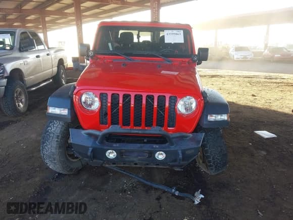 ✅ 2020 Jeep Gladiator Sport S • VIN: 1C6JJTAG4LL129075 • Lot: 43599863. Wystawiony na IAAI z przebiegiem 57 105 mil. Bezpłatny archiwum sprzedaży aukcyjnych z USA i szczegółowy raport historii pojazdu na DreamBid. Zdjęcie 13.