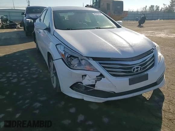 2015 Hyundai Azera z VIN KMHFG4JG7FA442796, wystawiony jako Copart lot #45759345 z przebiegiem 129 040 mil mil oraz Szkoda całkowita • Salvage title. Historia ofert i sprzedaży dostępna na DreamBid. Obrazek 10.