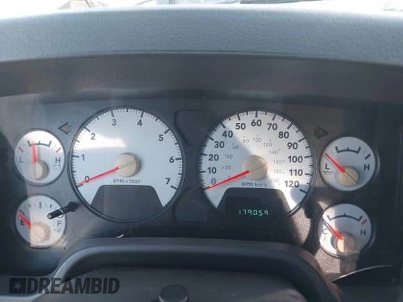 ✅ 2007 Dodge 1500 ST • VIN: 1D7HA18K87J537057 • Лот: 43682990. Опубликован ранее на IAAI с пробегом 179 059 миль. Бесплатный доступ к архиву аукционных продаж из США и подробный отчёт об истории автомобиля на DreamBid. Изображение 7.