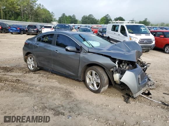 ✅ 2017 Chevrolet Volt LT • VIN: 1G1RA6S5XHU111667 • Lot: 53891844. Wystawiony na Copart z przebiegiem Nie podano. Bezpłatny archiwum sprzedaży aukcyjnych z USA i szczegółowy raport historii pojazdu na DreamBid. Zdjęcie 4.