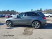 ✅ 2019 Mercedes-Benz GLC 300 • VIN: WDC0G4KB7KF569309 • Lot: 43786735. Wystawiony na IAAI z przebiegiem 175 695 mil. Bezpłatny archiwum sprzedaży aukcyjnych z USA i szczegółowy raport historii pojazdu na DreamBid. Zdjęcie 14.