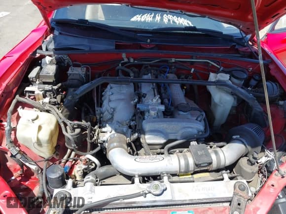 ✅ 2001 Mazda MX-5 Miata • VIN: JM1NB353210204983 • Lot: 42555329. Wystawiony na IAAI z przebiegiem 101 306 mil. Bezpłatny archiwum sprzedaży aukcyjnych z USA i szczegółowy raport historii pojazdu na DreamBid. Zdjęcie 10.