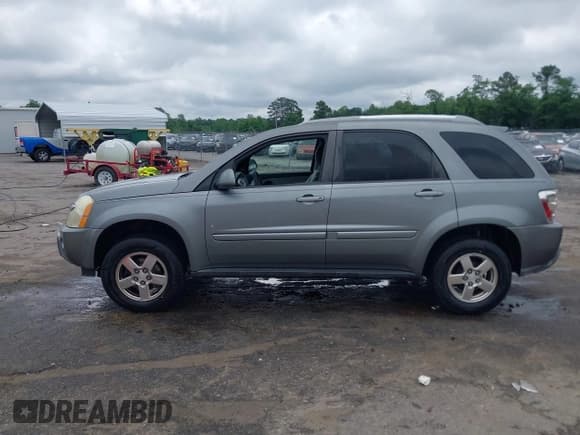 ✅ 2006 Chevrolet Equinox LT • VIN: 2CNDL63FX66008890 • Лот: 42271750. Опубликован ранее на IAAI с пробегом 197 034 миль. Бесплатный доступ к архиву аукционных продаж из США и подробный отчёт об истории автомобиля на DreamBid. Изображение 14.