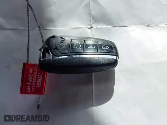 ✅ 2014 Hyundai Equus Signature • VIN: KMHGH4JH1EU074462 • Лот: 43450681. Опубликован ранее на IAAI с пробегом 161 746 миль. Бесплатный доступ к архиву аукционных продаж из США и подробный отчёт об истории автомобиля на DreamBid. Изображение 11.