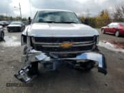 ✅ 2012 Chevrolet Silverado 2500HD Work Truck • VIN: 1GC2KVCG5CZ346165 • Lot: 79456564. Wystawiony na Copart z przebiegiem 254 519 mil. Bezpłatny archiwum sprzedaży aukcyjnych z USA i szczegółowy raport historii pojazdu na DreamBid. Zdjęcie 5.