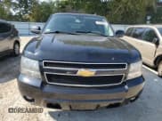 ✅ 2012 Chevrolet Suburban LT • VIN: 1GNSKJE73CR297609 • Lot: 71305014. Wystawiony na Copart z przebiegiem 234 653 mil. Bezpłatny archiwum sprzedaży aukcyjnych z USA i szczegółowy raport historii pojazdu na DreamBid. Zdjęcie 5.