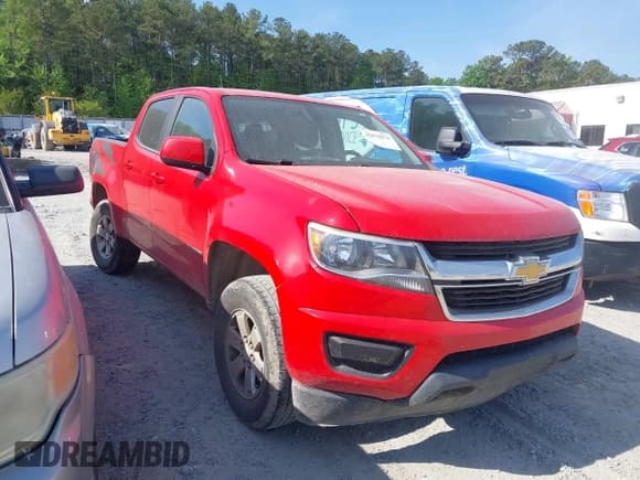✅ 2018 Chevrolet Colorado 2WD Work Truck • VIN: 1GCGSBEA8J1228460 • Lot: 42070574. Listed on IAAI with 186,745 mi. Free auction sales archive from the USA and detailed vehicle history report at DreamBid. Image 1.