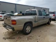 ✅ 2000 Chevrolet Silverado 1500 LT • VIN: 1GCEC19T9YZ295347 • Lot: 55779305. Wystawiony na Copart z przebiegiem 327 352 mil. Bezpłatny archiwum sprzedaży aukcyjnych z USA i szczegółowy raport historii pojazdu na DreamBid. Zdjęcie 3.