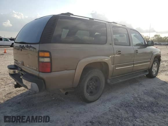 2004 Chevrolet Suburban LT с VIN 1GNEC16Z54J279073, выставлен на аукционе Copart как лот 79872164 с пробегом 363 424 миль миль и Чистый • Clean title. История ставок и продаж доступна на DreamBid. Изображение 3.