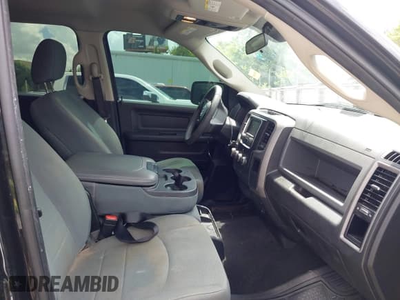 ✅ 2018 Ram 1500 Express • VIN: 3C6RR6KT3JG252370 • Lot: 42675772. Listed on IAAI with 110,667 mi. Free auction sales archive from the USA and detailed vehicle history report at DreamBid. Image 5.