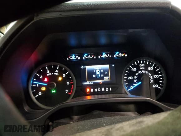 ✅ 2016 Ford F-150 XLT • VIN: 1FTFX1EF3GFD61139 • Lot: 93383155. Listed on Copart with 128,572 mi. Free auction sales archive from the USA and detailed vehicle history report at DreamBid. Image 9.