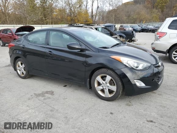 ✅ 2013 Hyundai Elantra GLS • VIN: 5NPDH4AE3DH403295 • Lot: 91482625. Listed on Copart with 158,550 mi. Free auction sales archive from the USA and detailed vehicle history report at DreamBid. Image 4.