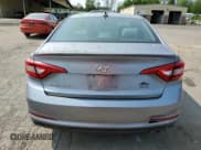 ✅ 2017 Hyundai Sonata SE • VIN: 5NPE24AF9HH565324 • Лот: 51306233. Опубликован ранее на Copart с пробегом 90 372 миль. Бесплатный доступ к архиву аукционных продаж из США и подробный отчёт об истории автомобиля на DreamBid. Изображение 6.
