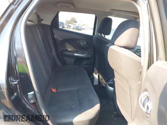 ✅ 2012 Nissan Juke SL • VIN: JN8AF5MR2CT108720 • Lot: 41425382. Listed on IAAI with 79,112 mi. Free auction sales archive from the USA and detailed vehicle history report at DreamBid. Image 8.