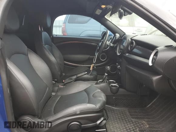 ✅ 2013 MINI Roadster S • VIN: WMWSY3C51DT593668 • Lot: 54244665. Listed on Copart with 205,177 mi. Free auction sales archive from the USA and detailed vehicle history report at DreamBid. Image 10.