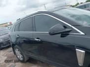 ✅ 2014 Cadillac SRX Luxury Collection • VIN: 3GYFNBE30ES544275 • Lot: 43001395. Wystawiony na IAAI z przebiegiem 93 849 mil. Bezpłatny archiwum sprzedaży aukcyjnych z USA i szczegółowy raport historii pojazdu na DreamBid. Zdjęcie 13.