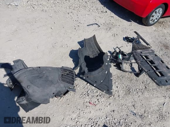 ✅ 2020 Chevrolet Camaro 1SS • VIN: 1G1FF1R73L0110083 • Lot: 41752871. Listed on IAAI with Not provided. Free auction sales archive from the USA and detailed vehicle history report at DreamBid. Image 12.