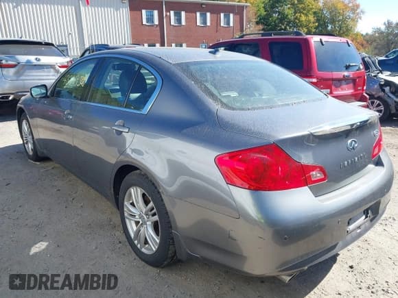 ✅ 2011 Infiniti G37 x • VIN: JN1CV6AR3BM409607 • Lot: 43349588. Listed on IAAI with 247,932 mi. Free auction sales archive from the USA and detailed vehicle history report at DreamBid. Image 3.