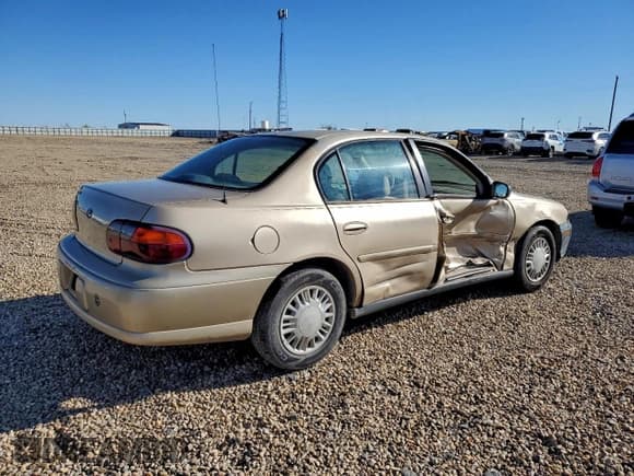 ✅ 2005 Chevrolet Malibu Classic • VIN: 1G1ND52F75M105135 • Лот: 94475415. Опубликован ранее на Copart с пробегом 87 693 миль. Бесплатный доступ к архиву аукционных продаж из США и подробный отчёт об истории автомобиля на DreamBid. Изображение 3.