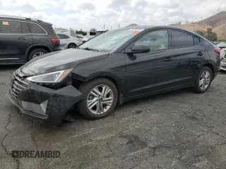 ✅ 2020 Hyundai Elantra Value Edition • VIN: 5NPD84LF9LH601478 • Lot: 71879005. Listed on Copart with 98,506 mi. Free auction sales archive from the USA and detailed vehicle history report at DreamBid. Image 1.