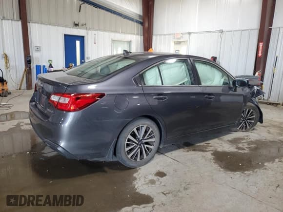 ✅ 2019 Subaru Legacy Premium • VIN: 4S3BNAF65K3017972 • Lot: 92583785. Wystawiony na Copart z przebiegiem 34 694 mil. Bezpłatny archiwum sprzedaży aukcyjnych z USA i szczegółowy raport historii pojazdu na DreamBid. Zdjęcie 3.