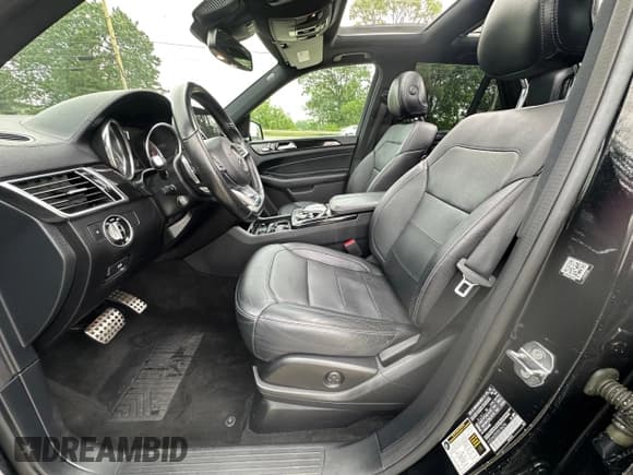✅ 2019 Mercedes-Benz GLE 43 AMG • VIN: 4JGDA6EB0KB186296 • Lot: 60568975. Listed on Copart with 124,043 mi. Free auction sales archive from the USA and detailed vehicle history report at DreamBid. Image 14.