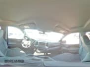 ✅ 2022 Chevrolet Silverado 1500 Custom • VIN: 1GCPWBEK7NZ230995 • Лот: 80753555. Опубликован ранее на Copart с пробегом 93 891 миль. Бесплатный доступ к архиву аукционных продаж из США и подробный отчёт об истории автомобиля на DreamBid. Изображение 14.