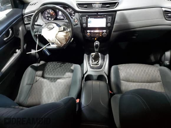 ✅ 2017 Nissan Rogue SV • VIN: 5N1AT2MV7HC767671 • Lot: 80096255. Listed on Copart with 111,706 mi. Free auction sales archive from the USA and detailed vehicle history report at DreamBid. Image 8.