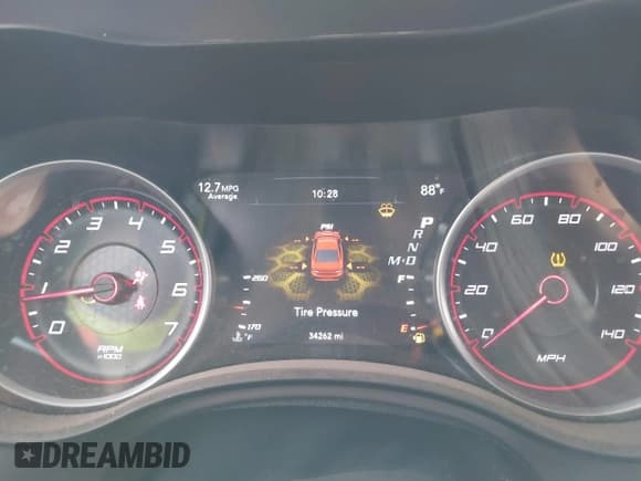 ✅ 2022 Dodge Charger SXT • VIN: 2C3CDXBG5NH255352 • Lot: 42980521. Wystawiony na IAAI z przebiegiem 34 262 mil. Bezpłatny archiwum sprzedaży aukcyjnych z USA i szczegółowy raport historii pojazdu na DreamBid. Zdjęcie 7.