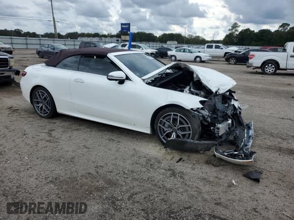 ✅ 2023 Mercedes-Benz E 450 • VIN: W1K1K5JB0PF202345 • Lot: 83805315. Listed on Copart with 16,810 mi. Free auction sales archive from the USA and detailed vehicle history report at DreamBid. Image 4.