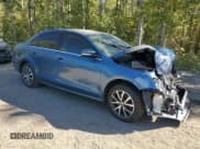 ✅ 2015 Volkswagen Jetta SE • VIN: 3VWD07AJ4FM245159 • Lot: 71304035. Wystawiony na Copart z przebiegiem 165 313 mil. Bezpłatny archiwum sprzedaży aukcyjnych z USA i szczegółowy raport historii pojazdu na DreamBid. Zdjęcie 4.