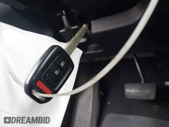 ✅ 2016 Honda Fit LX • VIN: JHMGK5H56GX008027 • Lot: 43690635. Listed on IAAI with 151,428 mi. Free auction sales archive from the USA and detailed vehicle history report at DreamBid. Image 11.