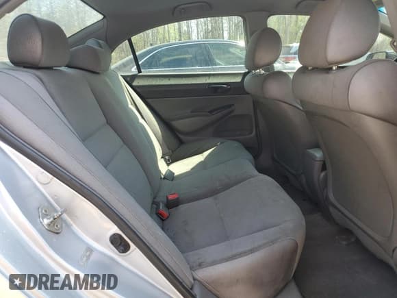 ✅ 2008 Honda Civic DX-G • VIN: 2HGFA16458H117704 • Лот: 54756145. Опубликован ранее на Copart с пробегом 400 184 миль. Бесплатный доступ к архиву аукционных продаж из США и подробный отчёт об истории автомобиля на DreamBid. Изображение 10.