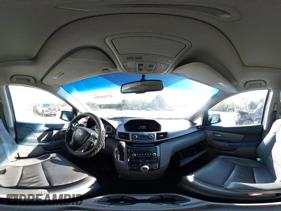 ✅ 2012 Honda Odyssey Touring • VIN: 5FNRL5H96CB088475 • Lot: 43510401. Listed on IAAI with 156,935 mi. Free auction sales archive from the USA and detailed vehicle history report at DreamBid. Image 18.