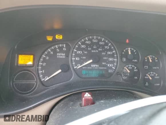 ✅ 2001 Chevrolet Suburban • VIN: 1GNEC16T81J295081 • Лот: 87960035. Опубликован ранее на Copart с пробегом 214 846 миль. Бесплатный доступ к архиву аукционных продаж из США и подробный отчёт об истории автомобиля на DreamBid. Изображение 9.