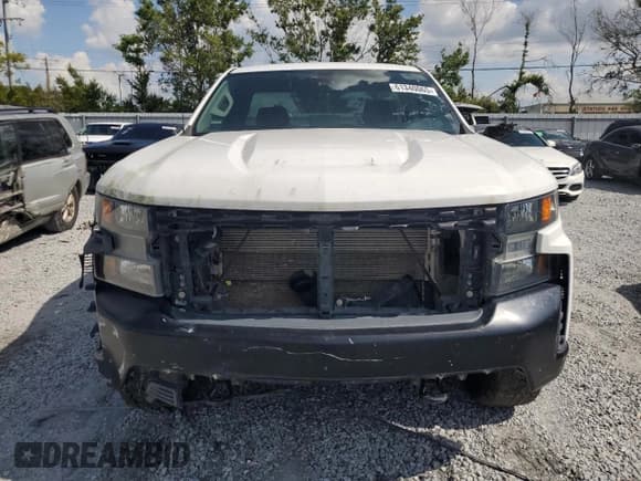 ✅ 2021 Chevrolet Silverado 1500 Work Truck • VIN: 3GCNYAEF5MG241796 • Lot: 61340065. Wystawiony na Copart z przebiegiem Nie podano. Bezpłatny archiwum sprzedaży aukcyjnych z USA i szczegółowy raport historii pojazdu na DreamBid. Zdjęcie 5.