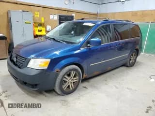 ✅ 2010 Dodge Grand Caravan SXT • VIN: 2D4RN5DX4AR139328 • Лот: 89724155. Опубликован ранее на Copart с пробегом 141 955 миль. Бесплатный доступ к архиву аукционных продаж из США и подробный отчёт об истории автомобиля на DreamBid. Изображение 1.