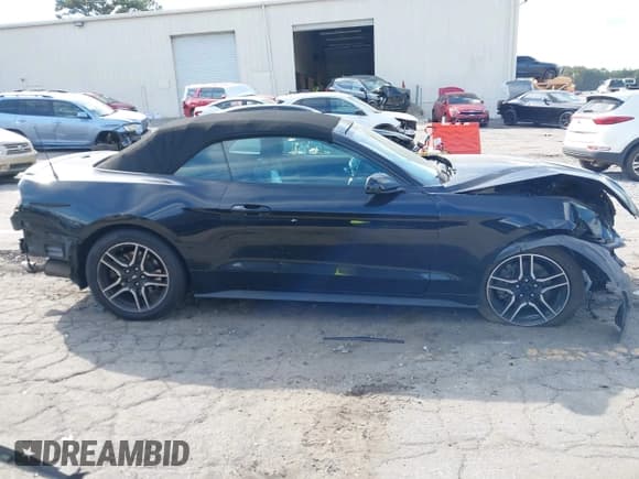 ✅ 2018 Ford Mustang EcoBoost Premium • VIN: 1FATP8UHXJ5155043 • Lot: 43406570. Listed on IAAI with 93,695 mi. Free auction sales archive from the USA and detailed vehicle history report at DreamBid. Image 14.