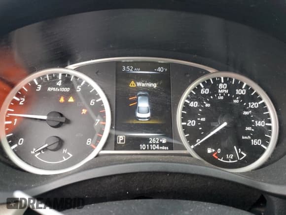 ✅ 2016 Nissan Sentra SV • VIN: 3N1AB7AP8GY295872 • Lot: 92354185. Listed on Copart with 101,104 mi. Free auction sales archive from the USA and detailed vehicle history report at DreamBid. Image 9.