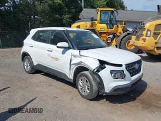 ✅ 2021 Hyundai Venue SE • VIN: KMHRB8A35MU108424 • Lot: 43027062. Listed on IAAI with 66,689 mi. Free auction sales archive from the USA and detailed vehicle history report at DreamBid. Image 1.