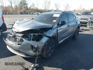 ✅ 2021 Buick Envision Essence • VIN: LRBFZPR41MD072157 • Лот: 43545043. Опубликован ранее на IAAI с пробегом 34 760 миль. Бесплатный доступ к архиву аукционных продаж из США и подробный отчёт об истории автомобиля на DreamBid. Изображение 2.