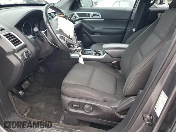 ✅ 2014 Ford Explorer XLT • VIN: 1FM5K7D80EGB58261 • Lot: 93483545. Wystawiony na Copart z przebiegiem 235 720 mil. Bezpłatny archiwum sprzedaży aukcyjnych z USA i szczegółowy raport historii pojazdu na DreamBid. Zdjęcie 7.