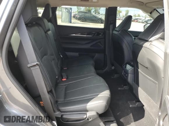 ✅ 2022 Infiniti QX60 Pure • VIN: 5N1DL1ER1NC333508 • Лот: 71129163. Опубликован ранее на Copart с пробегом 16 792 миль. Бесплатный доступ к архиву аукционных продаж из США и подробный отчёт об истории автомобиля на DreamBid. Изображение 11.