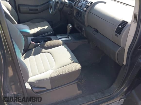 ✅ 2008 Nissan Xterra S • VIN: 5N1AN08W58C539847 • Lot: 41650719. Wystawiony na IAAI z przebiegiem 221 345 mil. Bezpłatny archiwum sprzedaży aukcyjnych z USA i szczegółowy raport historii pojazdu na DreamBid. Zdjęcie 5.