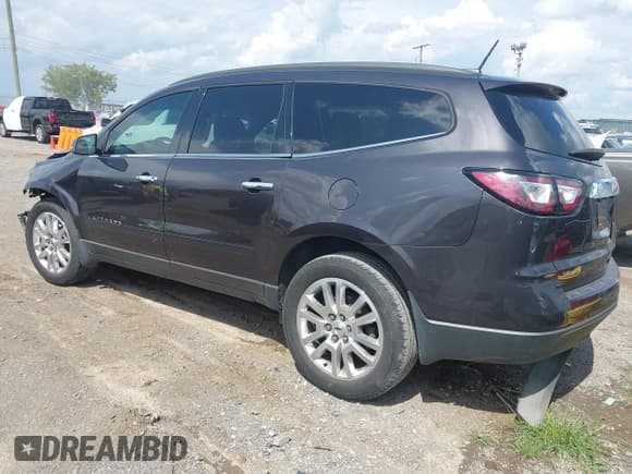✅ 2016 Chevrolet Traverse LT • VIN: 1GNKVGKD1GJ165005 • Lot: 42786635. Wystawiony na IAAI z przebiegiem 186 315 mil. Bezpłatny archiwum sprzedaży aukcyjnych z USA i szczegółowy raport historii pojazdu na DreamBid. Zdjęcie 3.