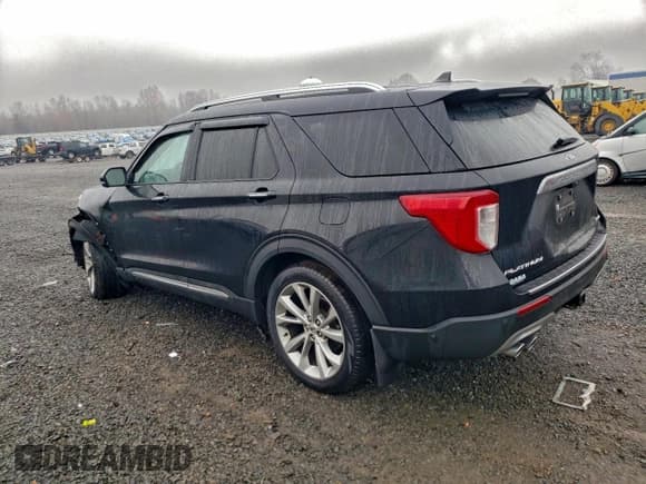 ✅ 2021 Ford Explorer Platinum • VIN: 1FM5K8HC3MGC27057 • Lot: 94497225. Wystawiony na Copart z przebiegiem 32 425 mil. Bezpłatny archiwum sprzedaży aukcyjnych z USA i szczegółowy raport historii pojazdu na DreamBid. Zdjęcie 2.